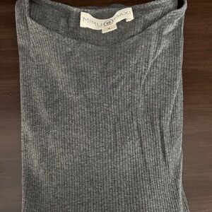 Gray Long Sleeve Top